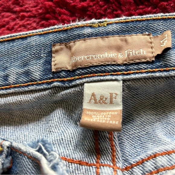 ❤️CUSTOMIZED Carolina Hurricanes Jeans 4 LONG - Picture 3 of 15